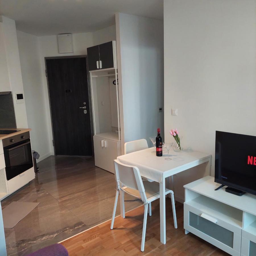 Apartment Paola With Free Private Parking Place Split Exterior photo