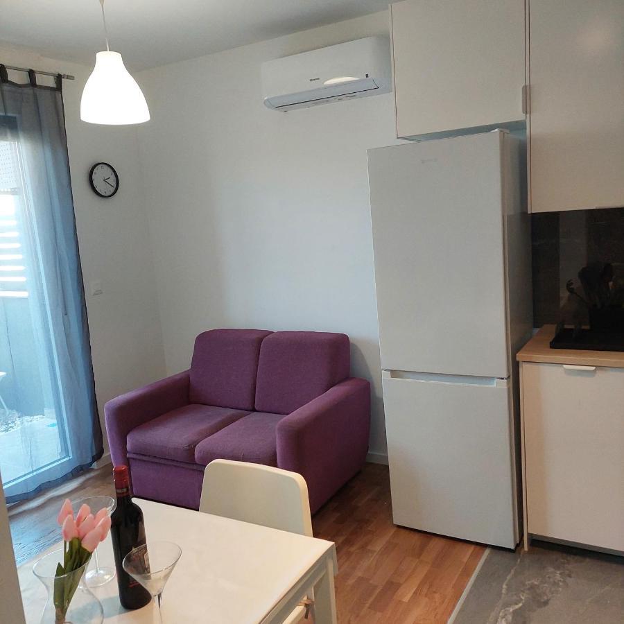 Apartment Paola With Free Private Parking Place Split Exterior photo